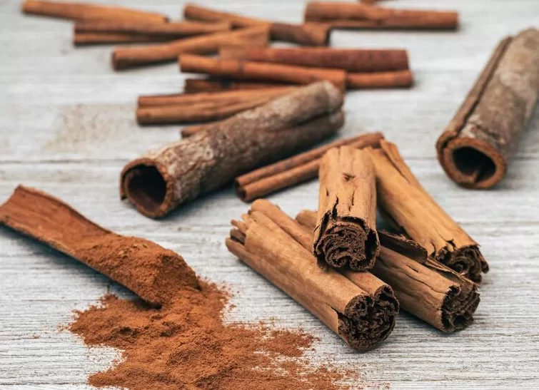 Canela em Casca